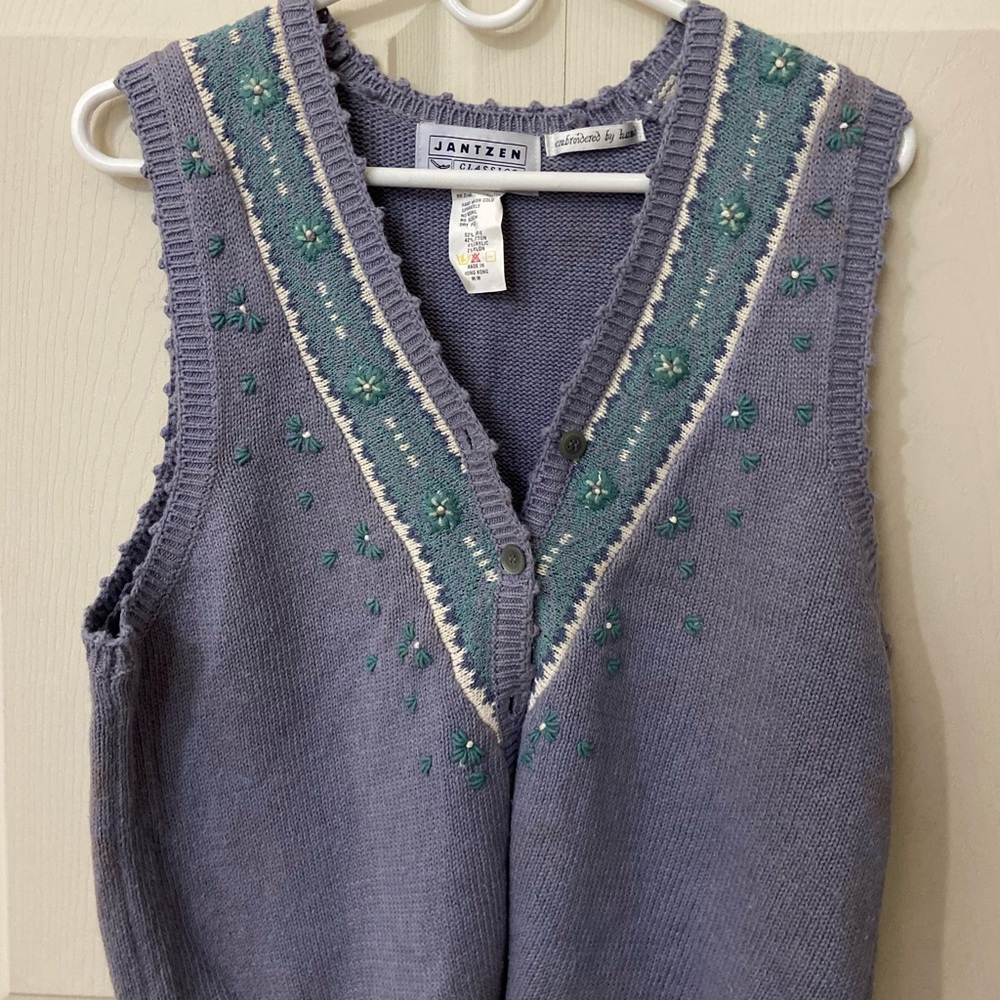 Vintage Jantzen hand embroidered button up vest SIZE MEDIUM